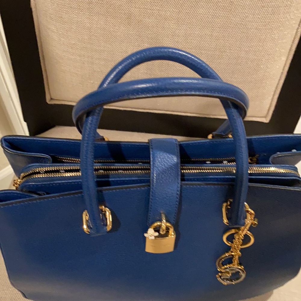 Blue Dolce snd Gabbana bag - Picture 4 of 14
